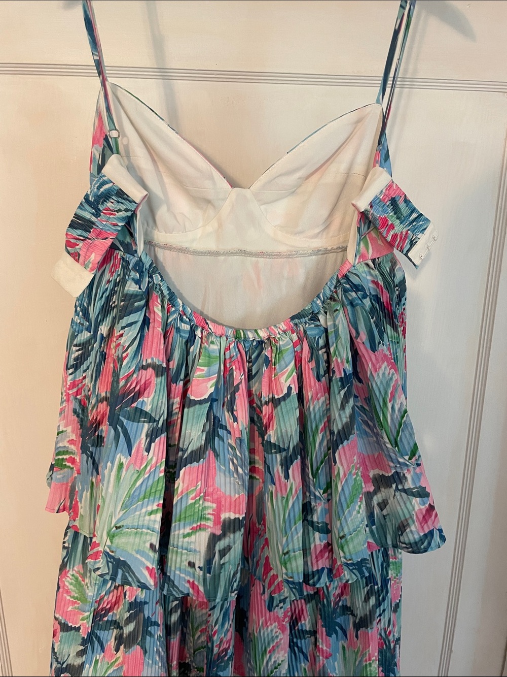 Saylor Pleated Floral Mauve Maxi Dress size Small - Picture 10 of 15